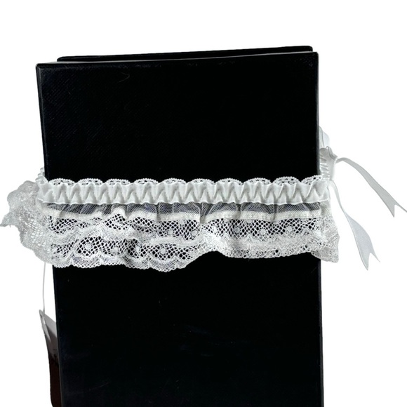 AGENT PROVOCATEUR WHITE LACE SEXY BRIDAL BEDROOM GARTER - Picture 6 of 9